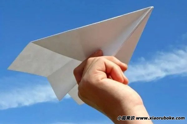 最强滞空纸飞机图片